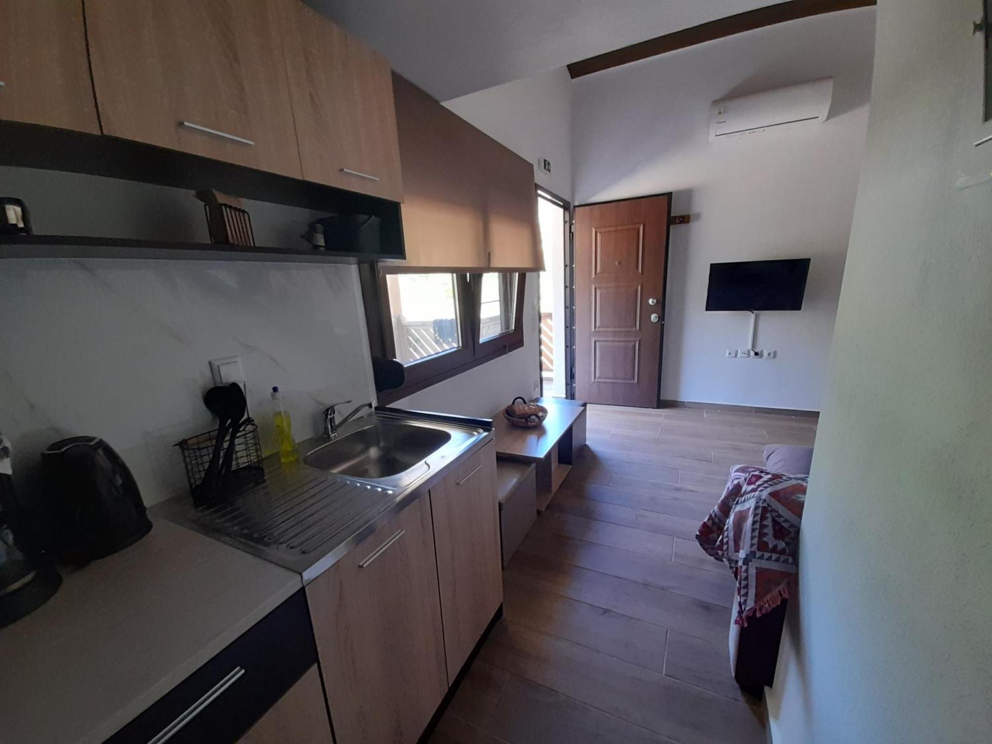 Mad'S Villas Néa Péramos Quarto foto